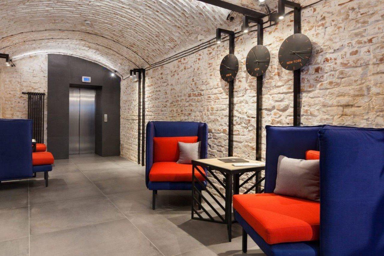 Ferenc Hotel & Restaurant Львов Экстерьер фото