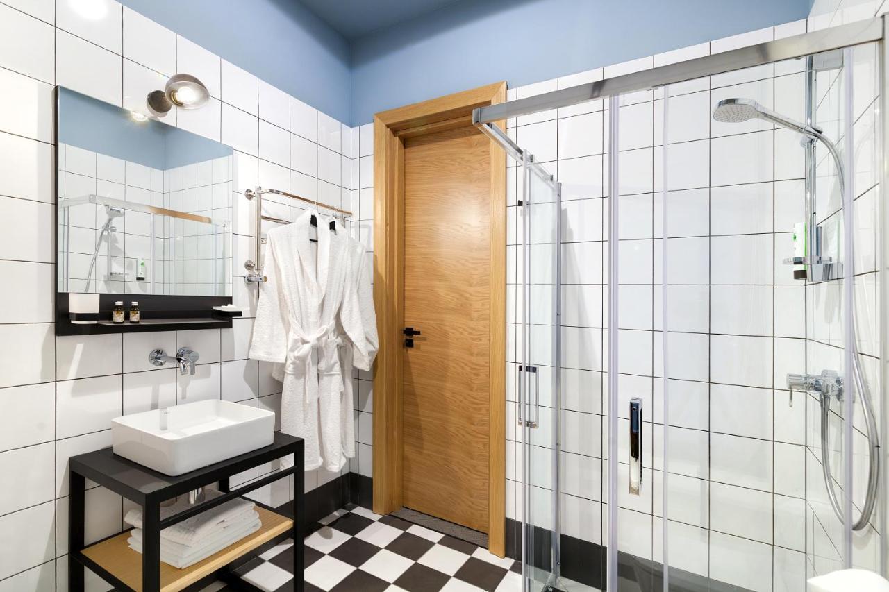 Ferenc Hotel & Restaurant Львов Экстерьер фото